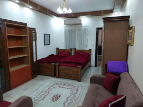 Nice comfy room
